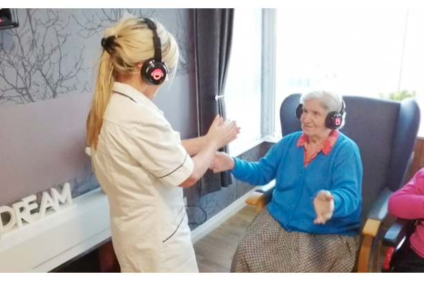 Silent Disco helps Beth find her voice